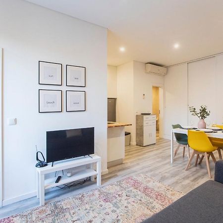 Seaside 1Br Flat W/ Ac In Matosinhos By Lovelystay Buitenkant foto