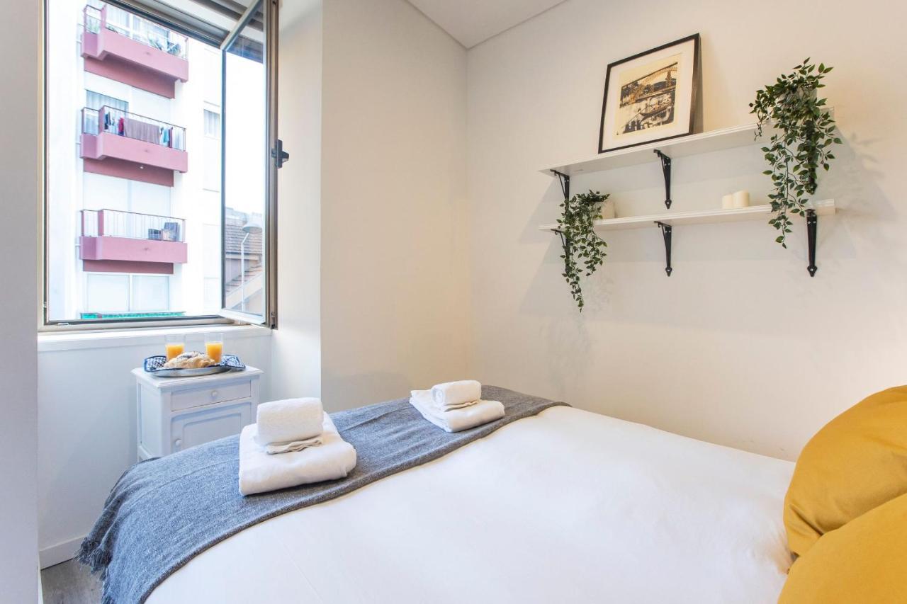Seaside 1Br Flat W/ Ac In Matosinhos By Lovelystay Buitenkant foto